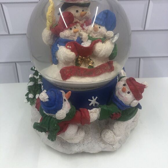 Christmas Snowman Musical Snow Globe- plays White Christmas. Approx 5 “ Tall - Picture 1 of 6